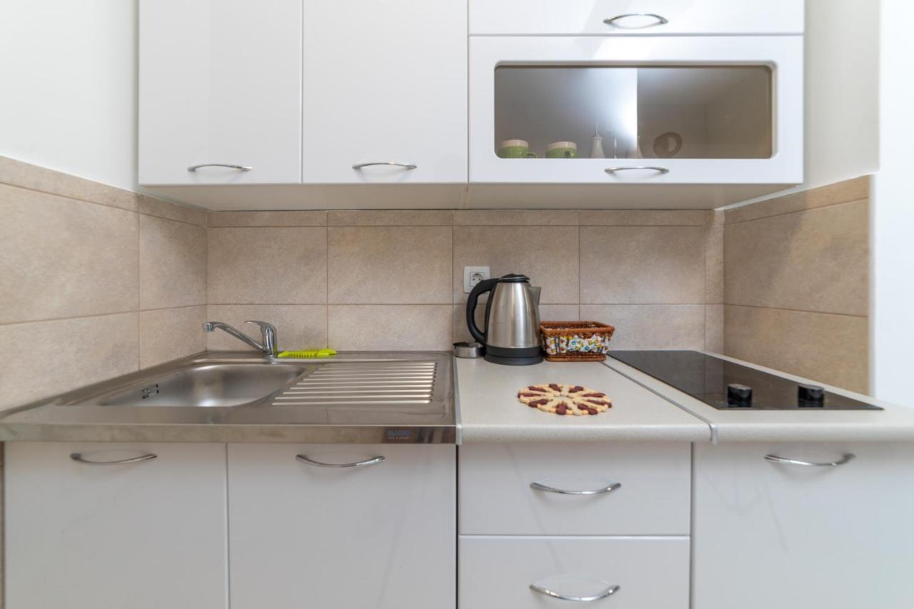 Java Apartments Доброта Екстериор снимка