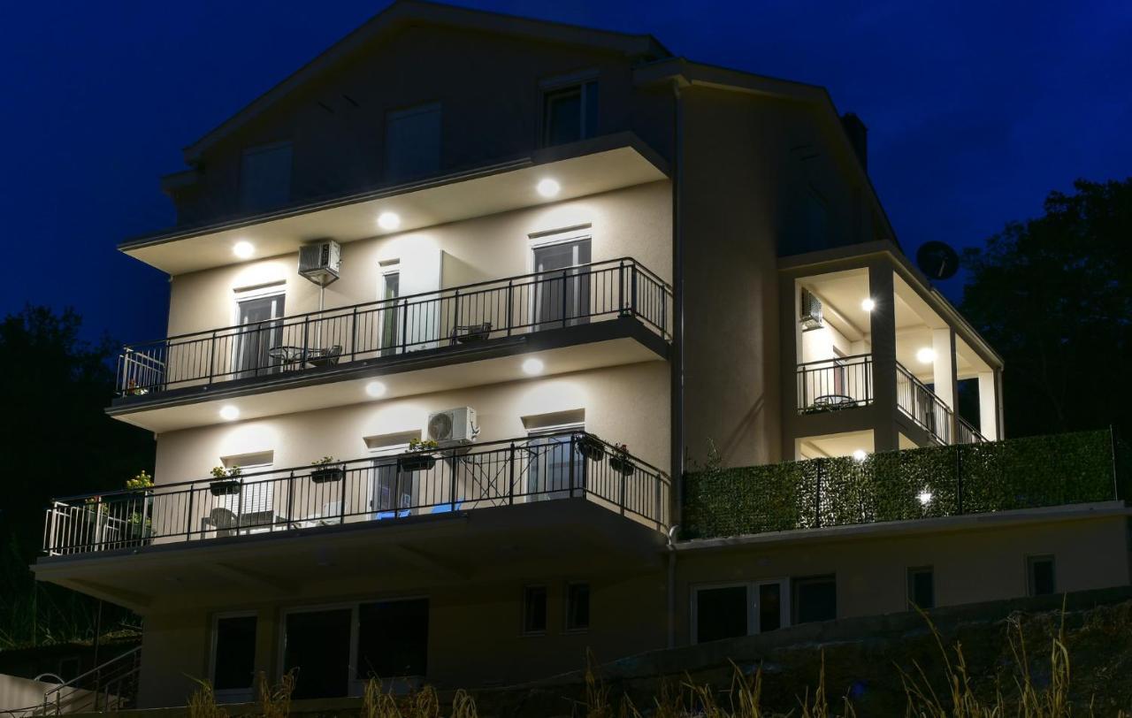 Java Apartments Доброта Екстериор снимка